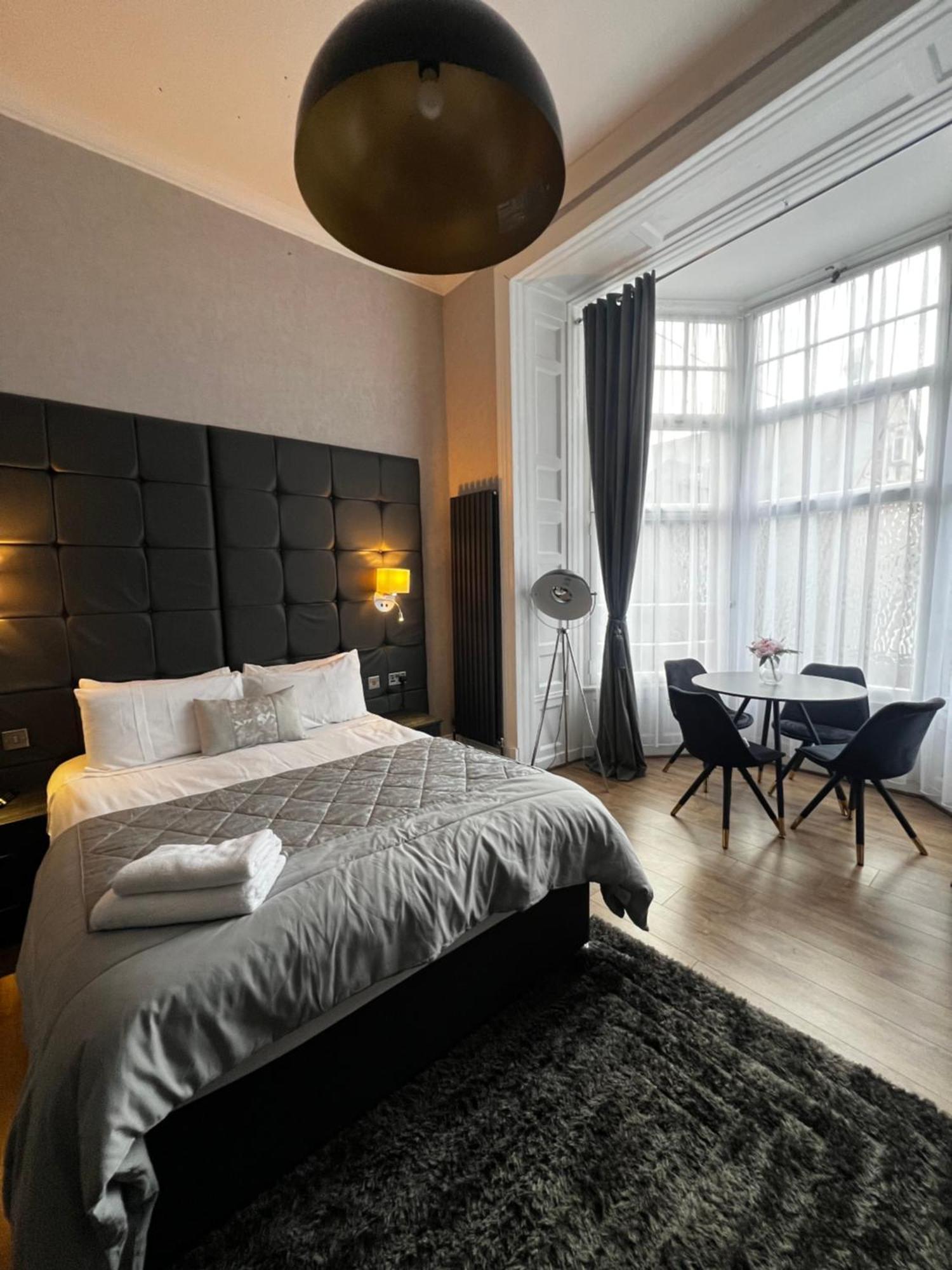 Amani Apartments - Glasgow City Centre Экстерьер фото